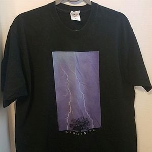Lighting Tee